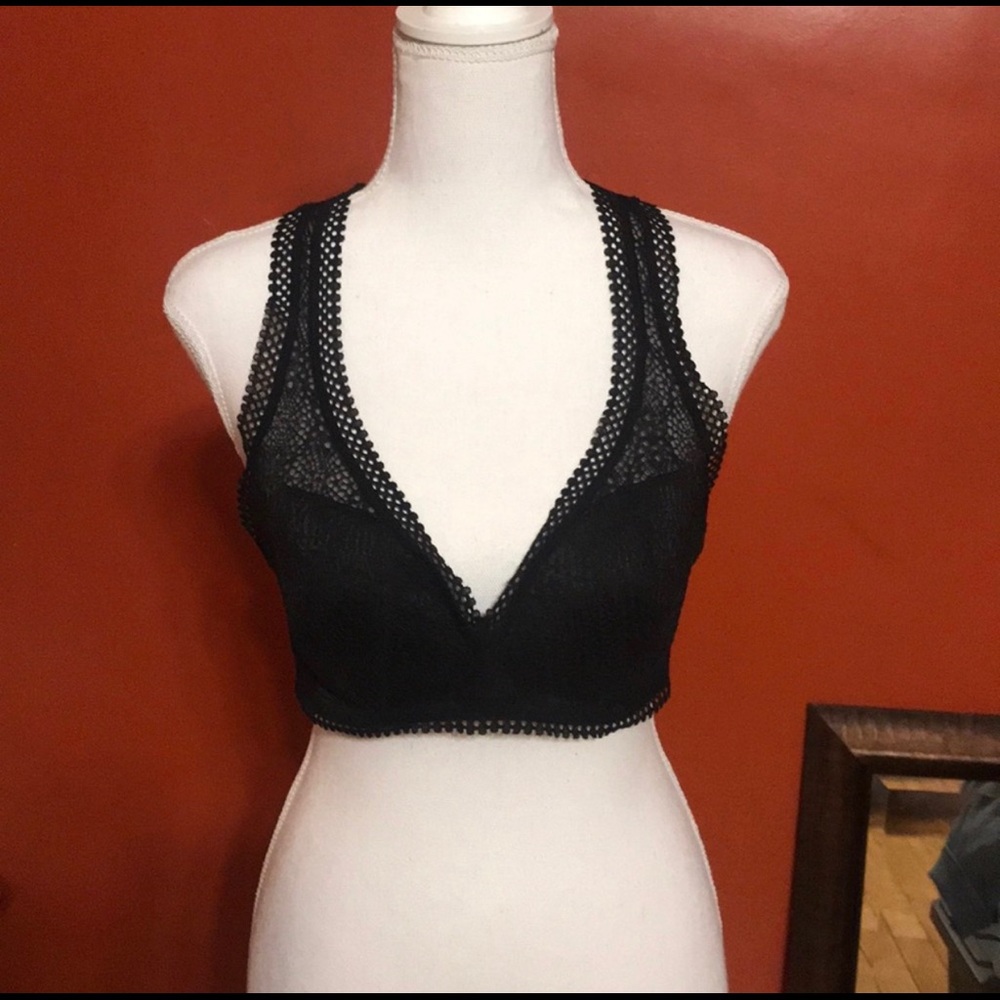 Victoria's Secret Bralette Large 🌿